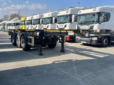 Dennison Sliding Skeletal Trailer