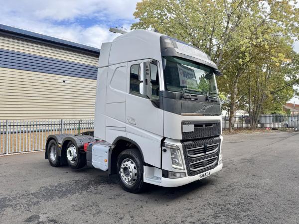 VOLVO FH500 2020(69) XL Globetrottrr 6x2 Tractor unit - Sep 27 MOT