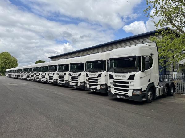 SCANIA R450 - CHOICE OF 85