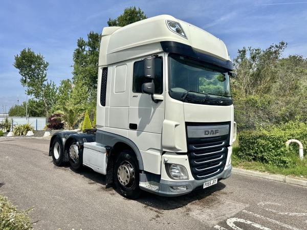 DAF XF460