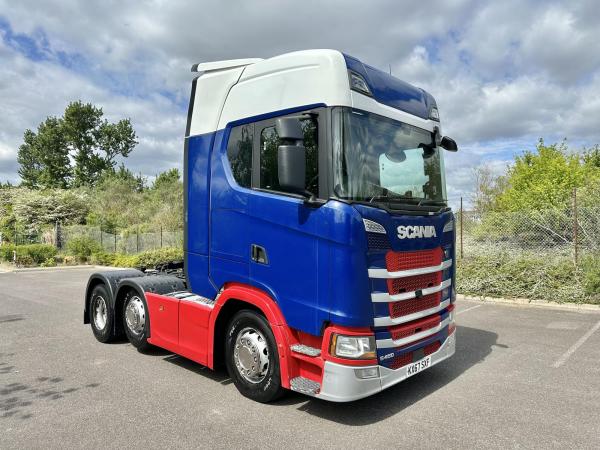 SCANIA S450