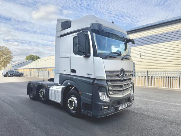 MERCEDES Actros 2545 2016(66) 6x2 Tractor unit