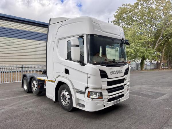 SCANIA P450 2019(19) 6x2 Tractor unit