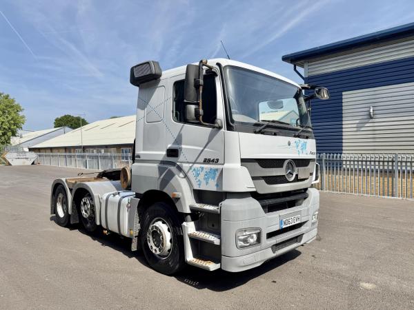 MERCEDES Axor 2543 6x2 Tractor unit - 205,000 KMS